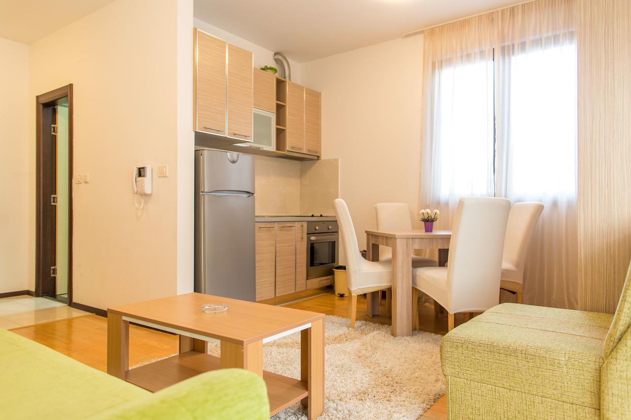 Burcak Apartment บุดวา ภายนอก รูปภาพ